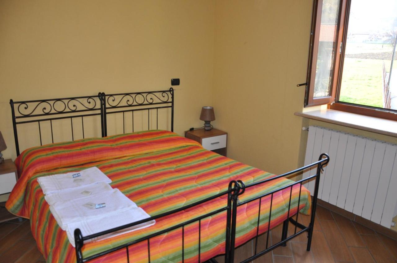 Locanda Dl'Angel Villar San Costanzo Екстер'єр фото